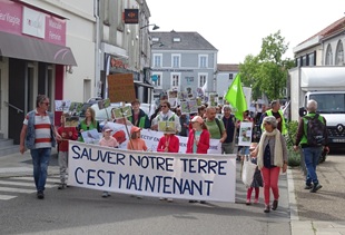 Marche familiale à Vallet le 7 juin 2024, organisée par le Collectif Environnement Sèvre et Loire